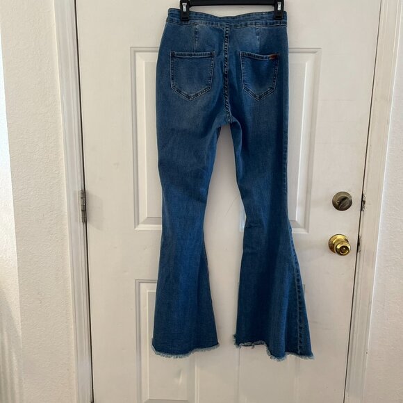 Rock&Roll Denim Cowgirl Bargain Button Bell Bottom Wide Leg Jeans Sz 28+32 - Picture 5 of 9